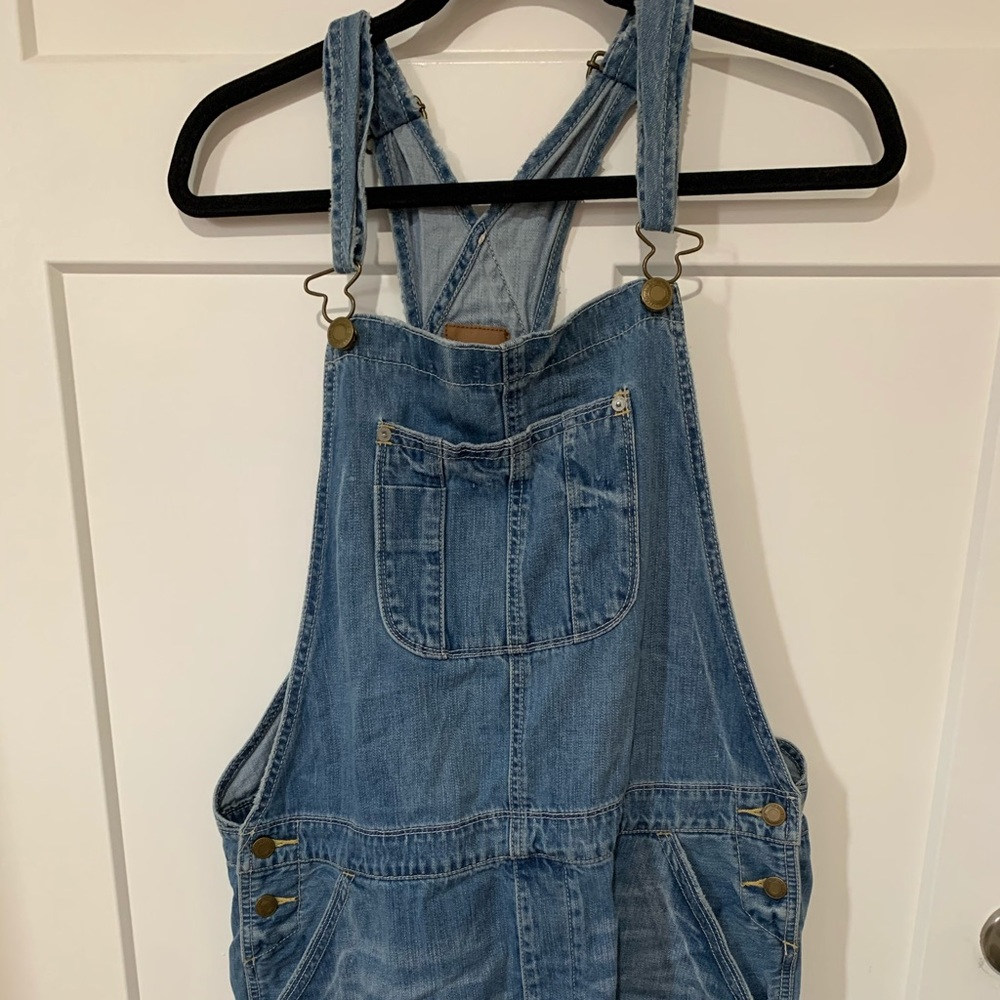 American Eagle Short Overalls
